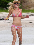 Heidi Montag nude 142