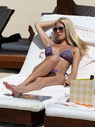 Heidi Montag nude 173