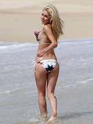 Heidi Montag nude 182