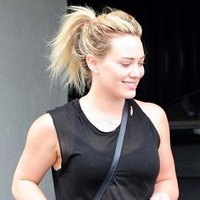 Hilary Duff Nipple Pokies
