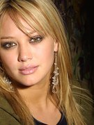 Hilary Duff nude 24