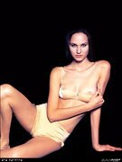 Hileck-Ana Carolina nude 0