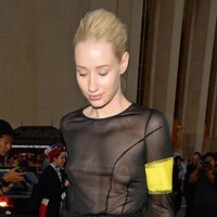 Exciting water pool session with sexy Iggy Azalea!