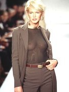 Ingrid Seynhaeve nude 32