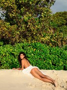 Isabeli Fontana nude 13