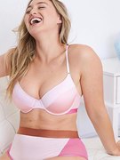 Iskra Lawrence nude 13