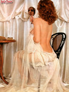 Iva Zanicchi nude 11