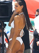 Izabel Goulart nude 5
