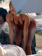 Jennifer Aniston nude 10