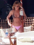 Jennifer Aniston nude 23