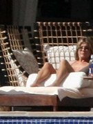 Jennifer Aniston nude 26