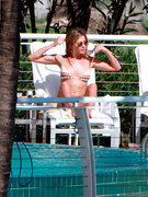Jennifer Aniston nude 6