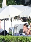 Jennifer Aniston nude 20