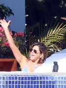 Jennifer Aniston nude 29