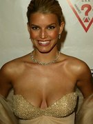 Jessica Simpson nude 131
