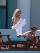 Jessica Simpson nude 318