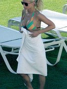 Jessica Simpson nude 98