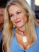 Jewel Kilcher nude 19