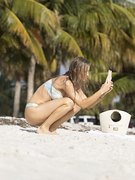 Joanna Krupa nude 15