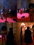 Julienne Davis nude 22