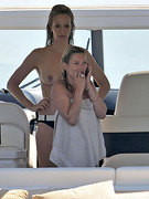 Karen Mulder nude 172