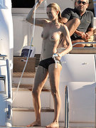 Karen Mulder nude 175