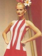 Karen Mulder nude 36