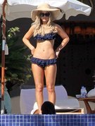 Kate Beckinsale nude 3