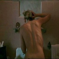 Kate Hudson posing nude in bathroom in The Skeleton Key movie