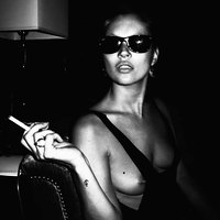Kate Moss topless and sexy