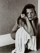 Kate Moss nude 402