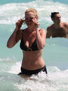 Katherine Heigl nude 4