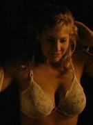 Kathleen Kinmont nude 33