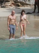 Kelly Brook nude 127