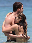 Kelly Brook nude 258