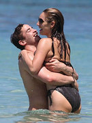 Kelly Brook nude 260