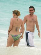 Kelly Clarkson nude 19