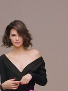 Kendall Jenner nude 18