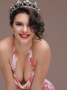 Kendall Jenner nude 23