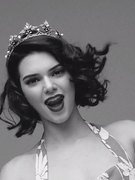 Kendall Jenner nude 31