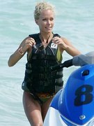 Kendra Wilkinson nude 39