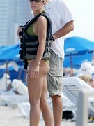 Kendra Wilkinson nude 43