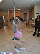 Kendra Wilkinson nude 47