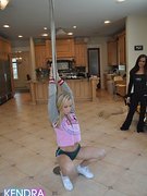 Kendra Wilkinson nude 48