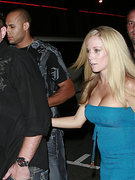 Kendra Wilkinson nude 70