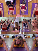 Kim Cattrall nude 16