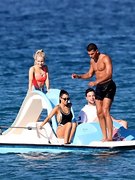 Kourtney Kardashian nude 31