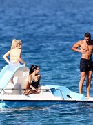 Kourtney Kardashian nude 34