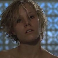 Kristen Bell undressing video from Spartan