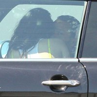 Kristen Stewart cheats on her boyfriend
